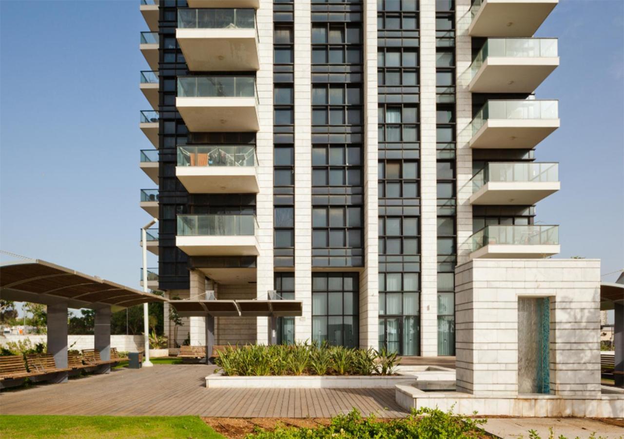O&O Group- Special Apartment Sea View Luxury Tower 巴特亚姆 外观 照片
