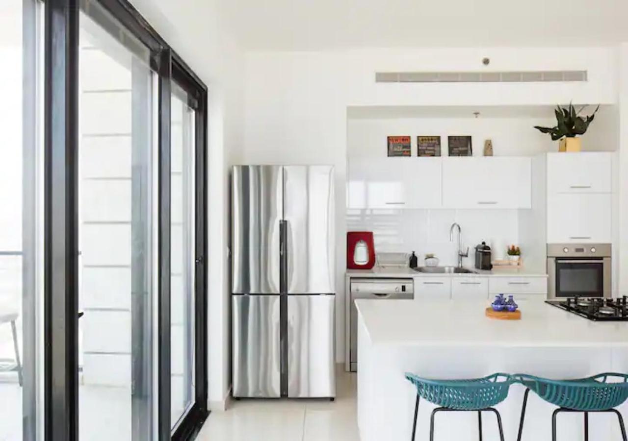 O&O Group- Special Apartment Sea View Luxury Tower 巴特亚姆 外观 照片