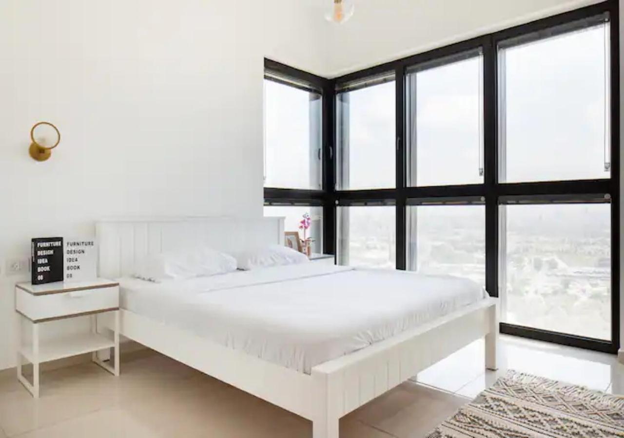 O&O Group- Special Apartment Sea View Luxury Tower 巴特亚姆 外观 照片